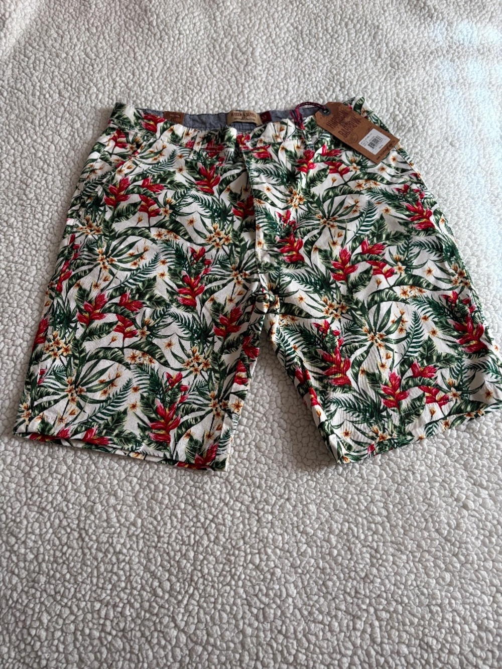Hudson & Barrow Shorts-Size 33